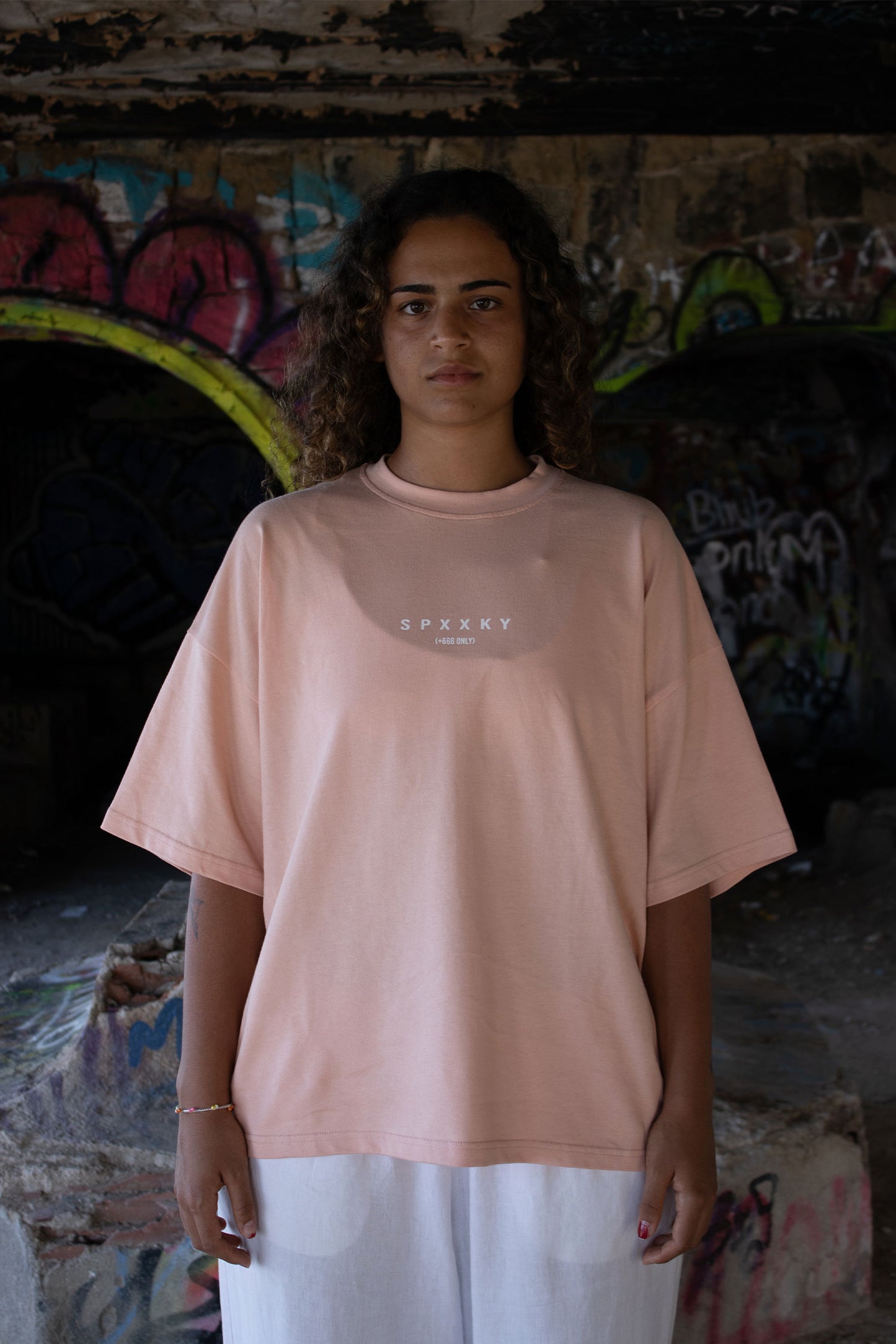 NEVER AFRAID SHIRT PINK