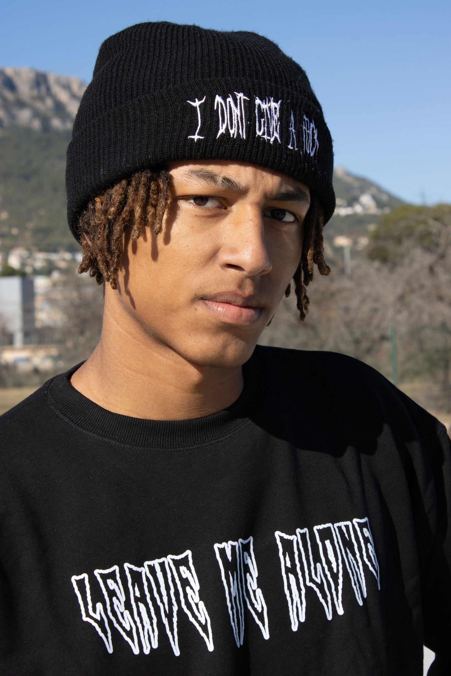 I DONT GIVE A FUCKING BEANIE