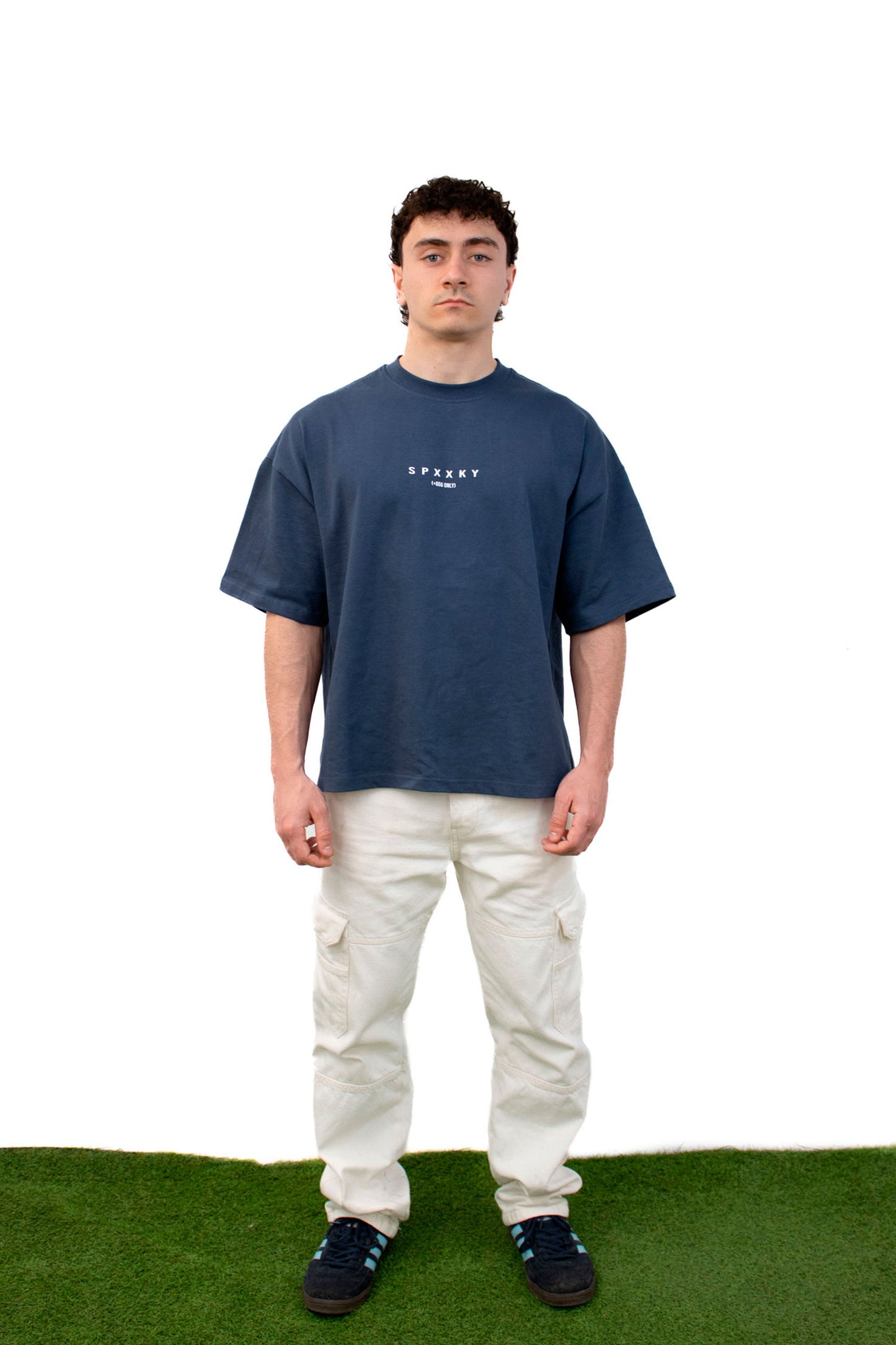 NEVER AFRAID SHIRT NAVY